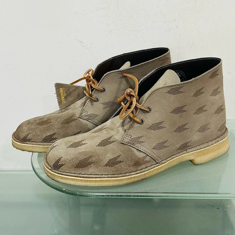 Clarks Original's Desert Boot Men's Grey Interest Suede size 10,5